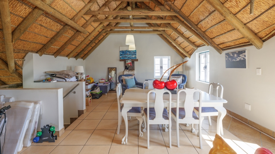 6 Bedroom Property for Sale in Struisbaai Western Cape